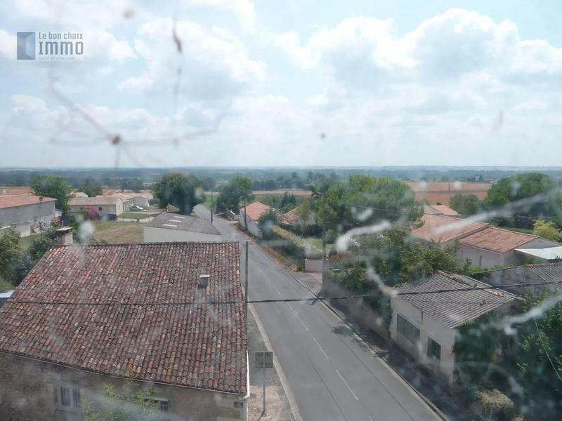 Maison - 210 m² - 8 pièces