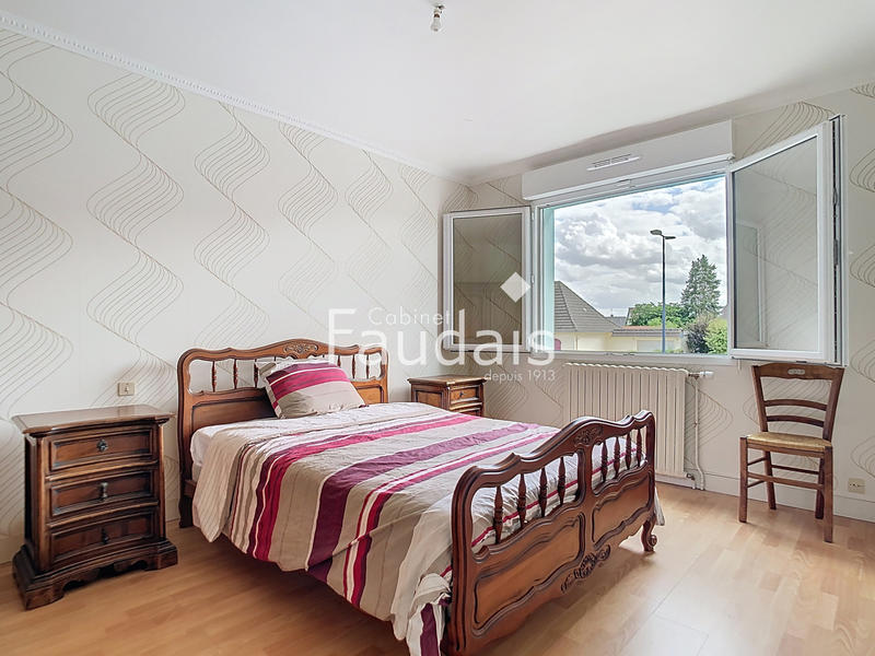 Maison - 172 m² - 7 pièces