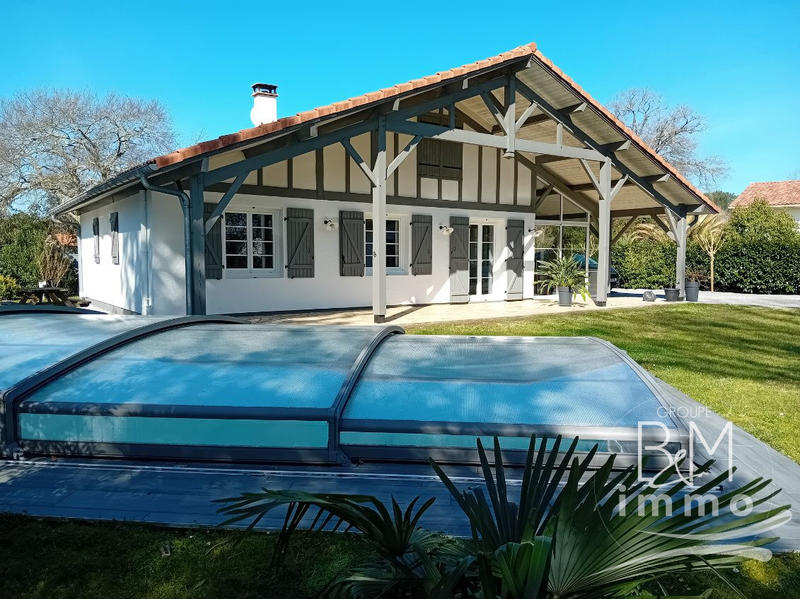 Maison - 122 m² - 5 pièces