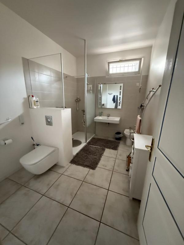 Maison - 137 m² - 4 pièces