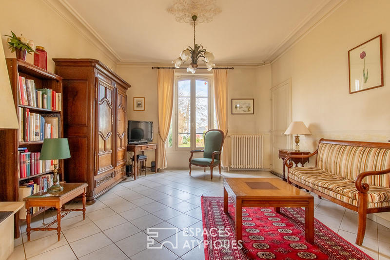 Maison - 205 m² - 8 pièces