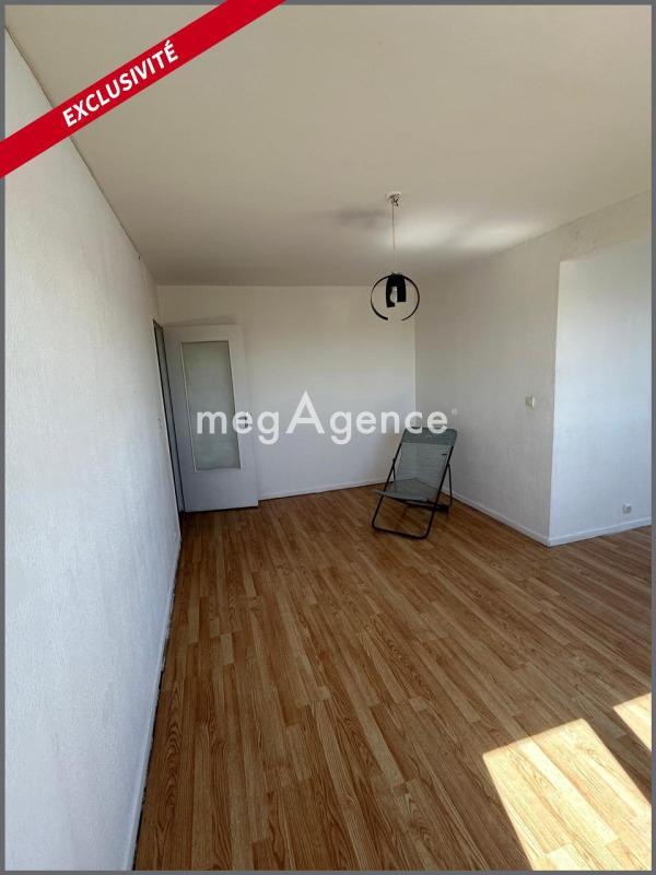 Appartement - 80 m² - 3 pièces