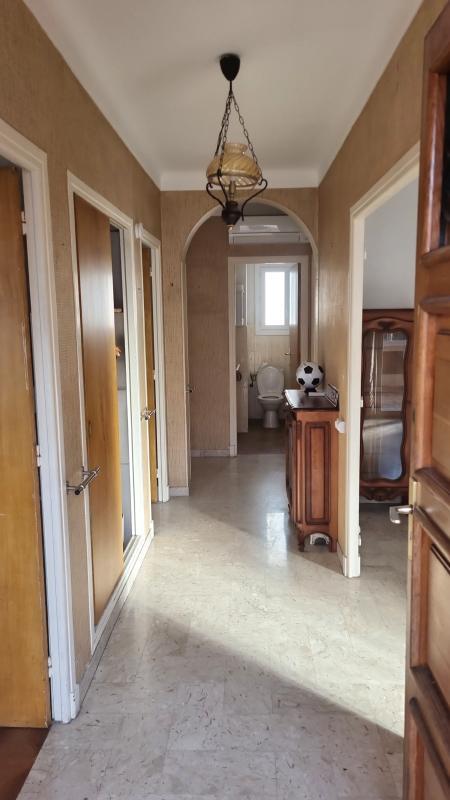 Maison - 122 m² - 6 pièces