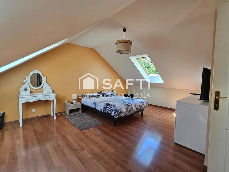 Maison - 146 m² - 7 pièces