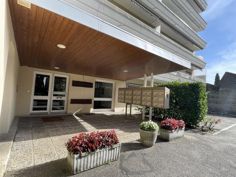 Appartement - 128 m² - 6 pièces