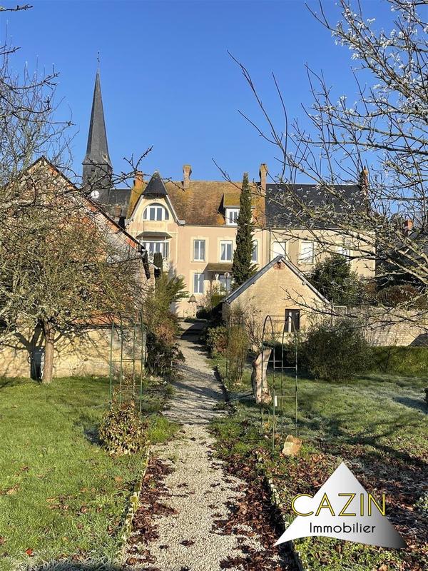 Maison - 200 m² - 7 pièces