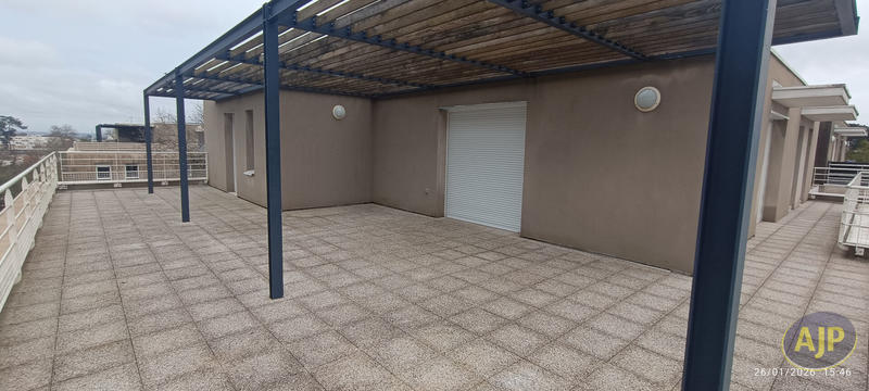 Appartement - 108 m² - 5 pièces