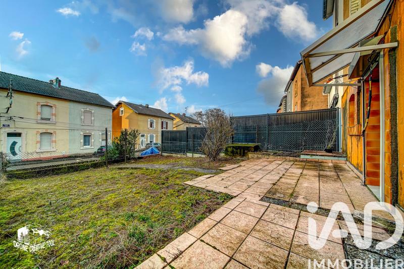 Maison - 111 m² - 5 pièces