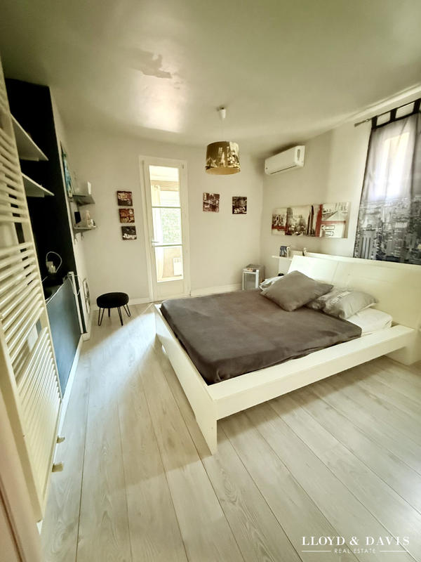 Maison - 168 m² - 7 pièces