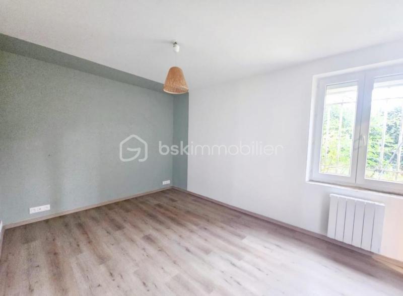 Maison traditionnelle - 192 m² - 10 pièces