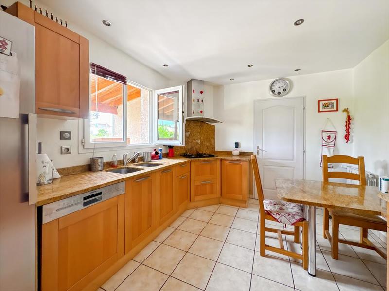 Maison - 101 m² - 4 pièces