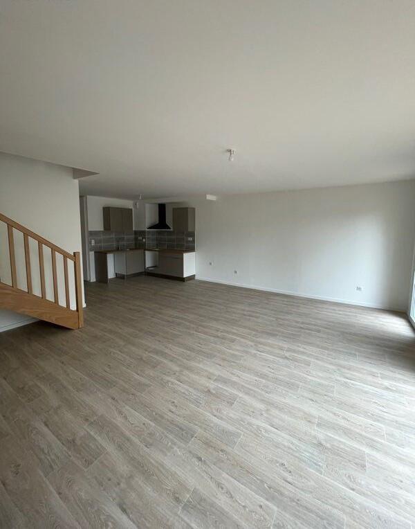 Maison - 100 m² - 5 pièces