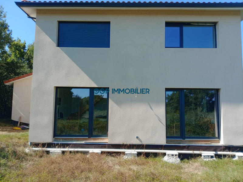 Villa - 107 m² - 4 pièces