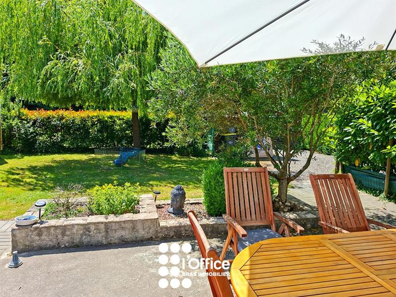 Maison - 299 m² - 11 pièces