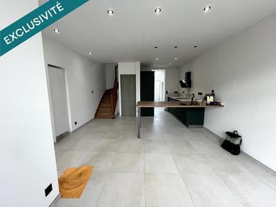 Maison - 90 m² - 5 pièces