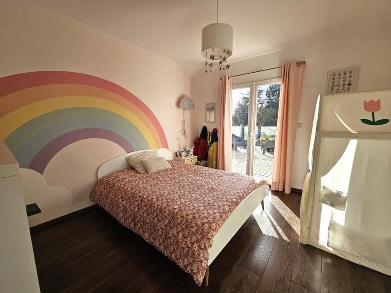 Maison - 215 m² - 8 pièces