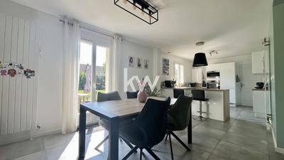 Maison - 110 m² - 6 pièces