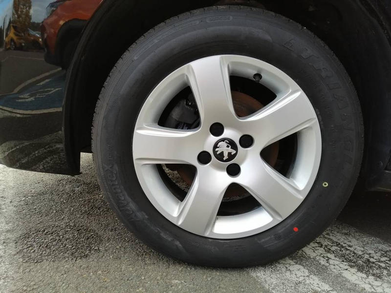 Peugeot 3008 1.6 BlueHDi 120 Business Pack