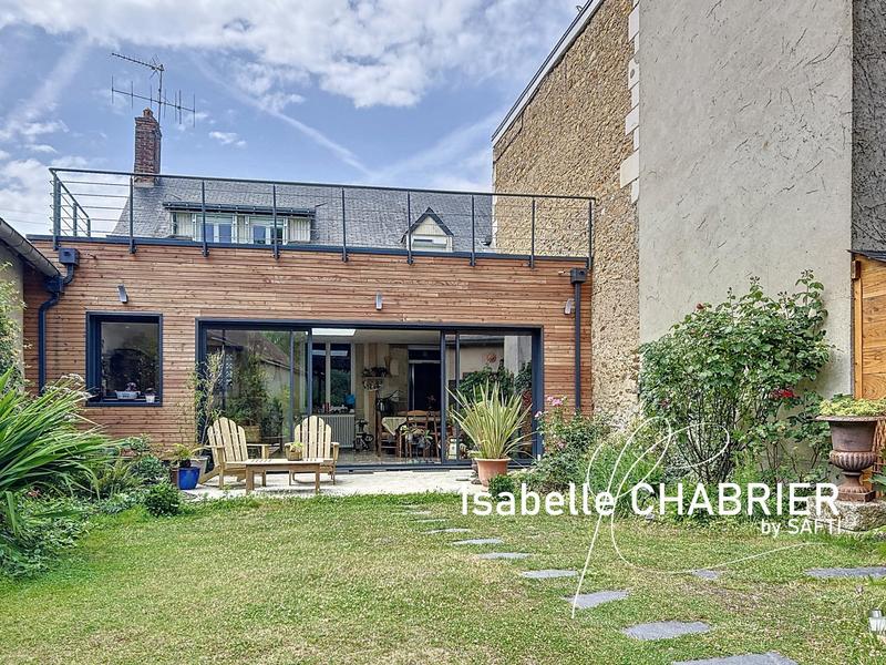 Maison - 163 m² - 6 pièces