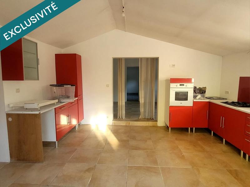 Maison - 221 m² - 5 pièces