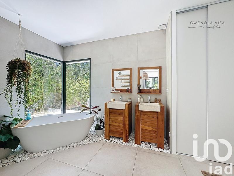 Maison - 170 m² - 4 pièces