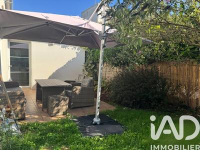 Maison de ville - 90 m² - 4 pièces