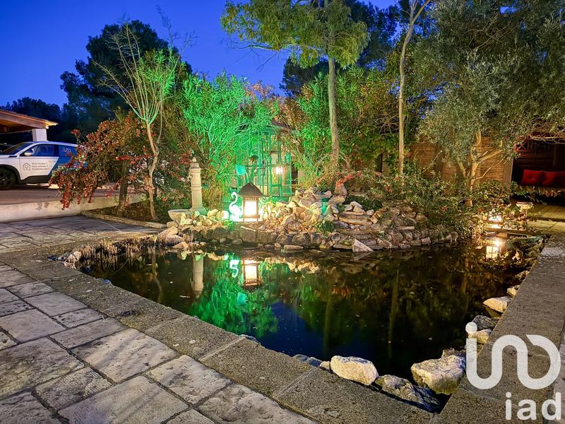 Maison - 400 m² - 14 pièces