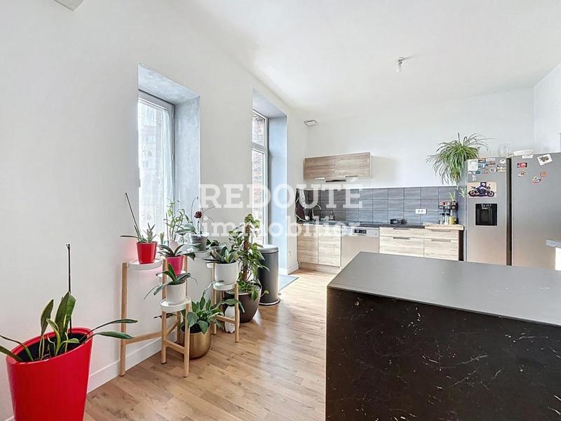 Immeuble - 162 m² - 8 pièces