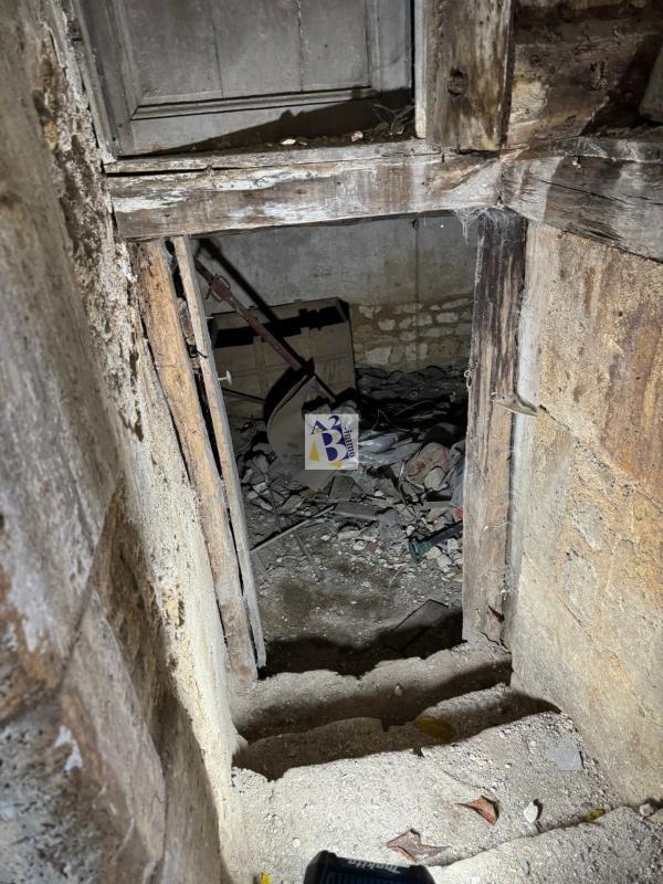 Maison de ville - 377 m²