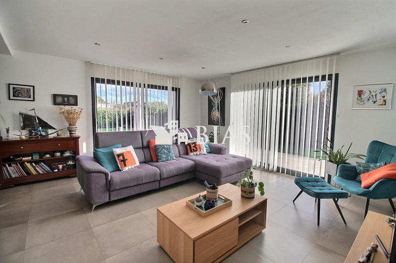 Maison contemporaine - 156 m² - 7 pièces