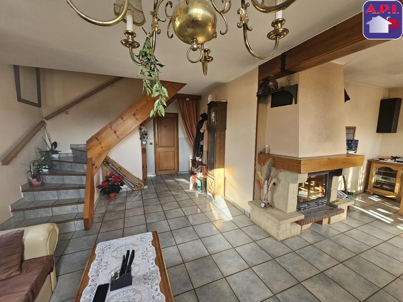 Maison - 137 m² - 4 pièces