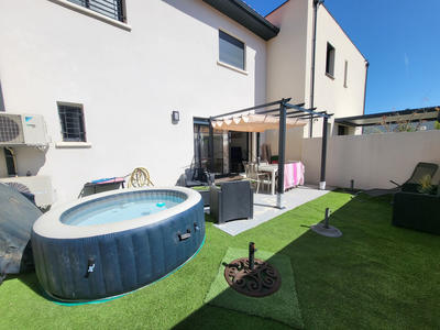 Maison - 92 m² - 4 pièces