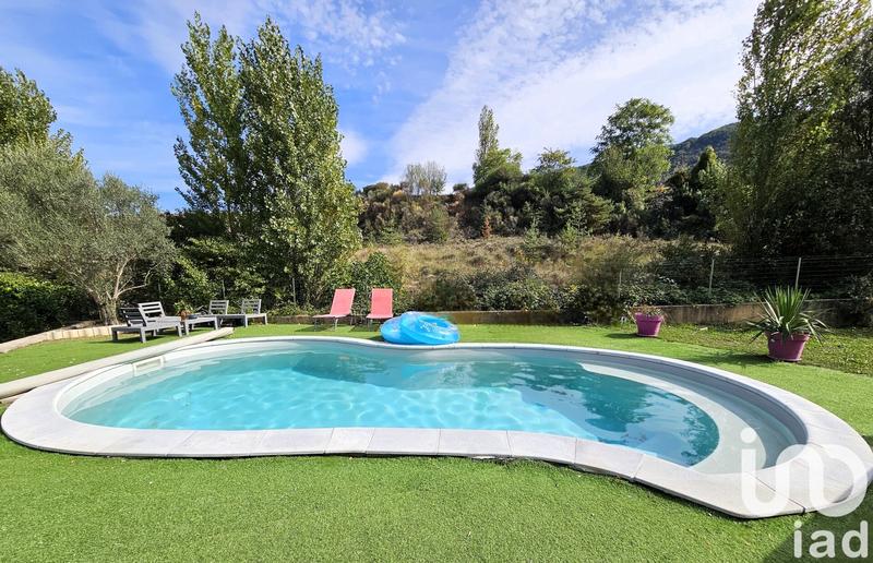 Maison - 135 m² - 6 pièces