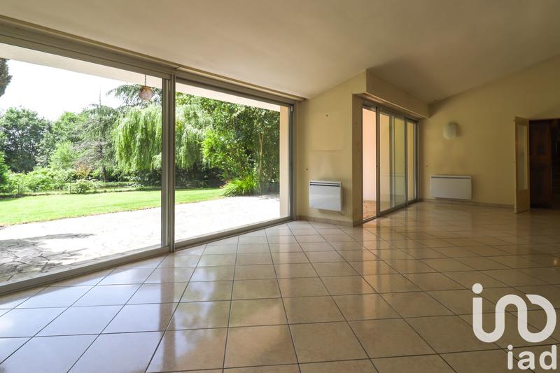 Maison de maîtres - 182 m² - 8 pièces