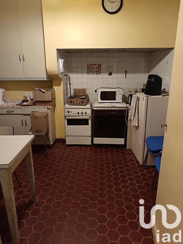 Maison - 383 m² - 12 pièces