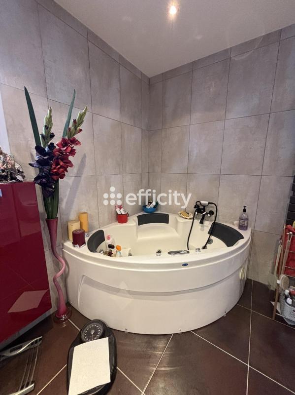 Pavillon - 147 m² - 5 pièces