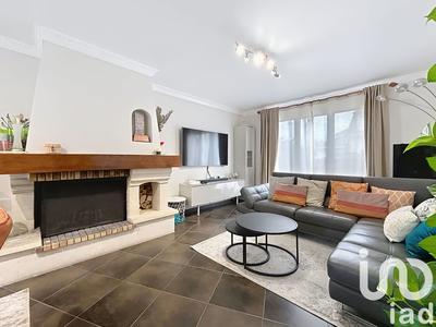 Maison - 136 m² - 6 pièces