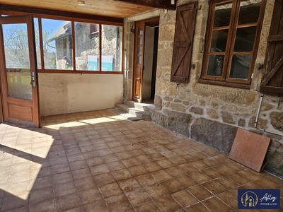 Maison ancienne - 85 m² - 5 pièces