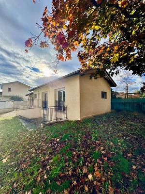 Maison - 93 m² - 4 pièces