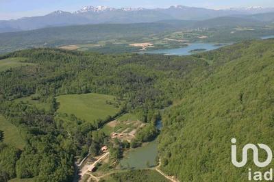 Maison - 230 m² - 16 pièces