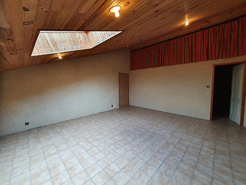 Maison - 165 m² - 6 pièces