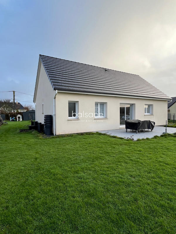 Maison - 95 m² - 4 pièces