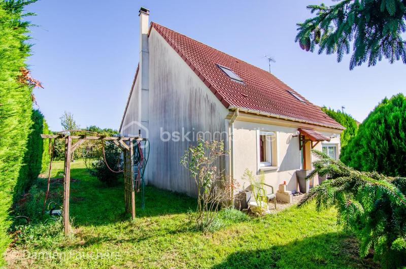 Maison - 100 m² - 6 pièces