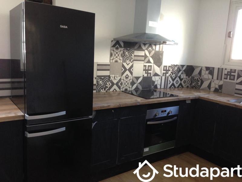 Chambre - 9 m² - 1 pièce