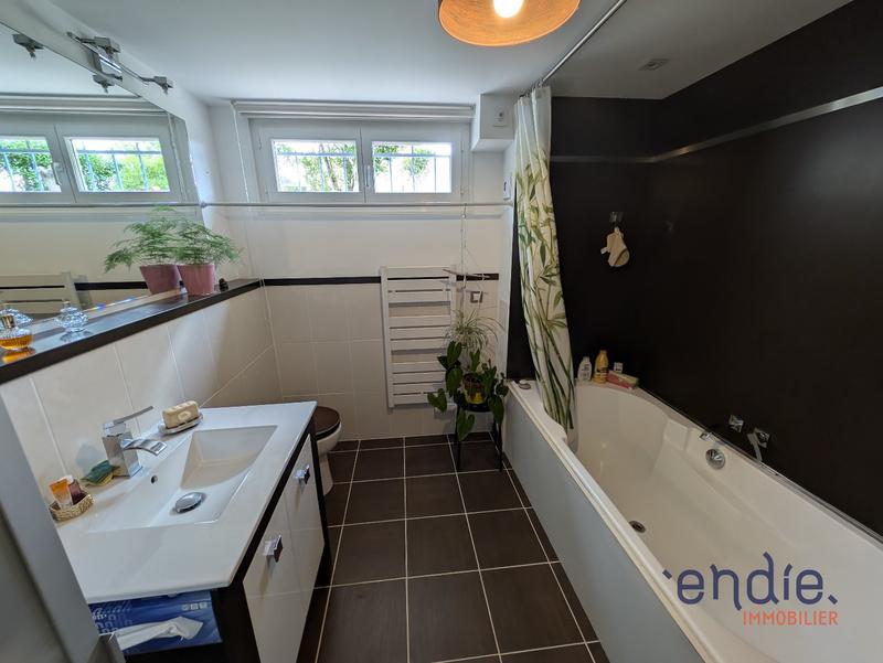 Maison - 130 m² - 5 pièces