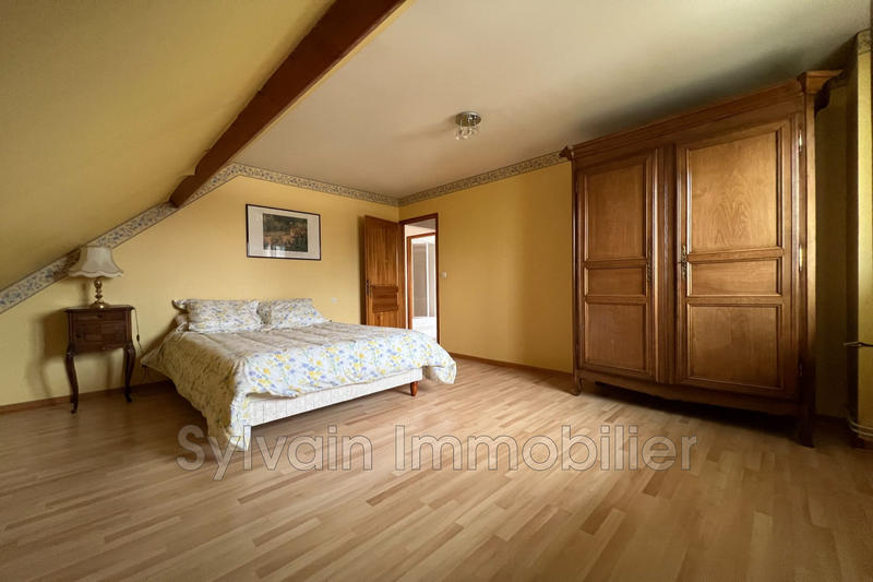 Maison - 159 m² - 7 pièces