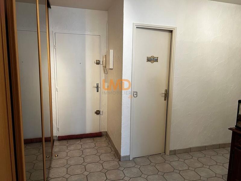 Appartement - 80 m² - 3 pièces