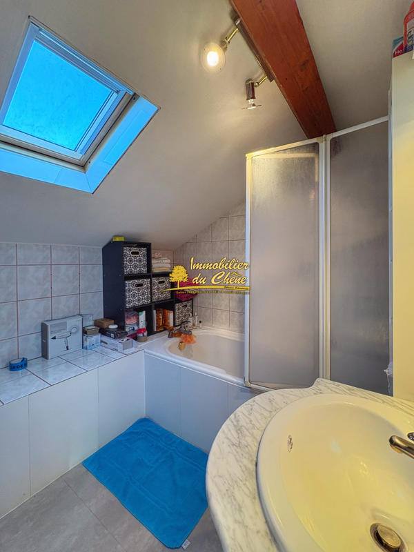 Maison - 200 m² - 6 pièces