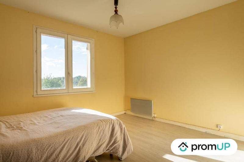 Maison traditionnelle - 140 m² - 6 pièces