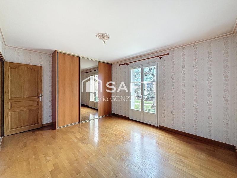 Maison - 191 m² - 7 pièces